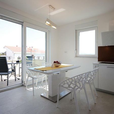 Pinezići Apartmani Judita מראה חיצוני תמונה
