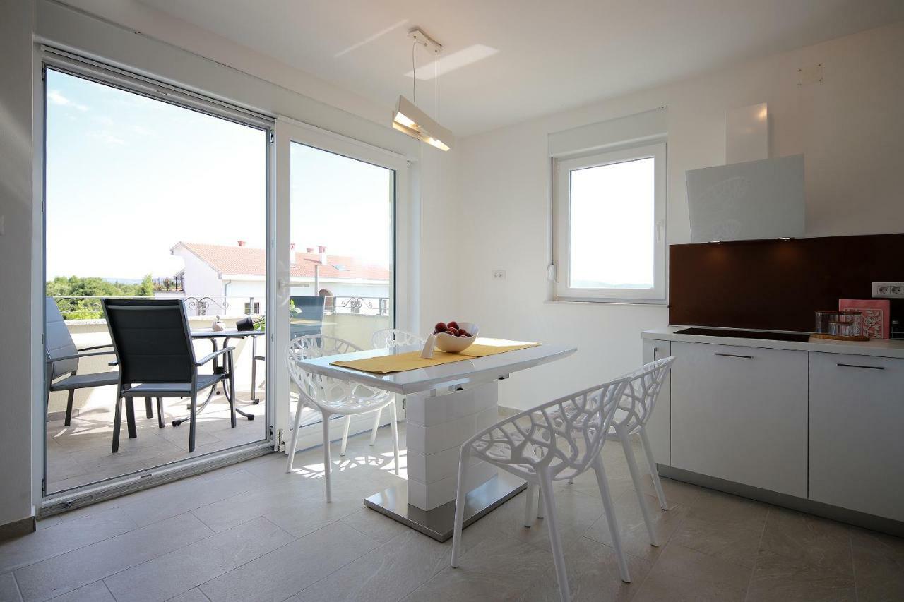 Pinezići Apartmani Judita מראה חיצוני תמונה