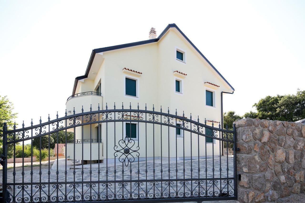 Pinezići Apartmani Judita מראה חיצוני תמונה