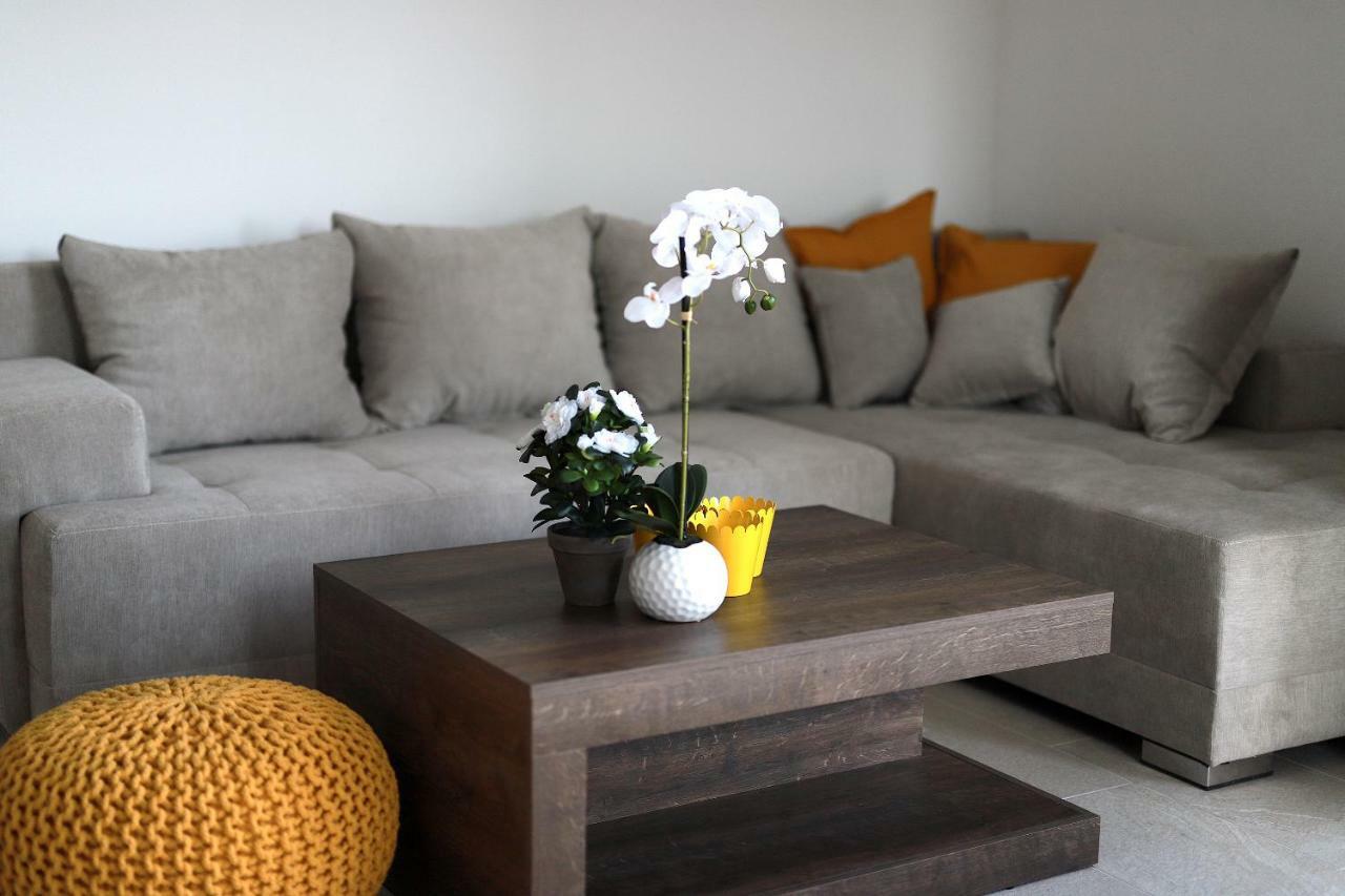 Pinezići Apartmani Judita מראה חיצוני תמונה